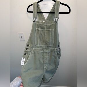 NWT - Cotton On Utility Denim Short Overalls. Size 10